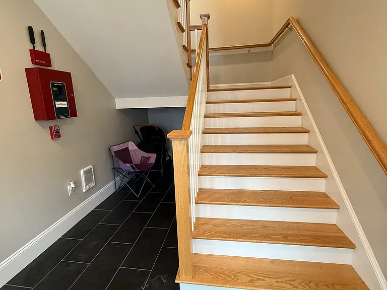 51 Fairbanks St #3L — Photo 16