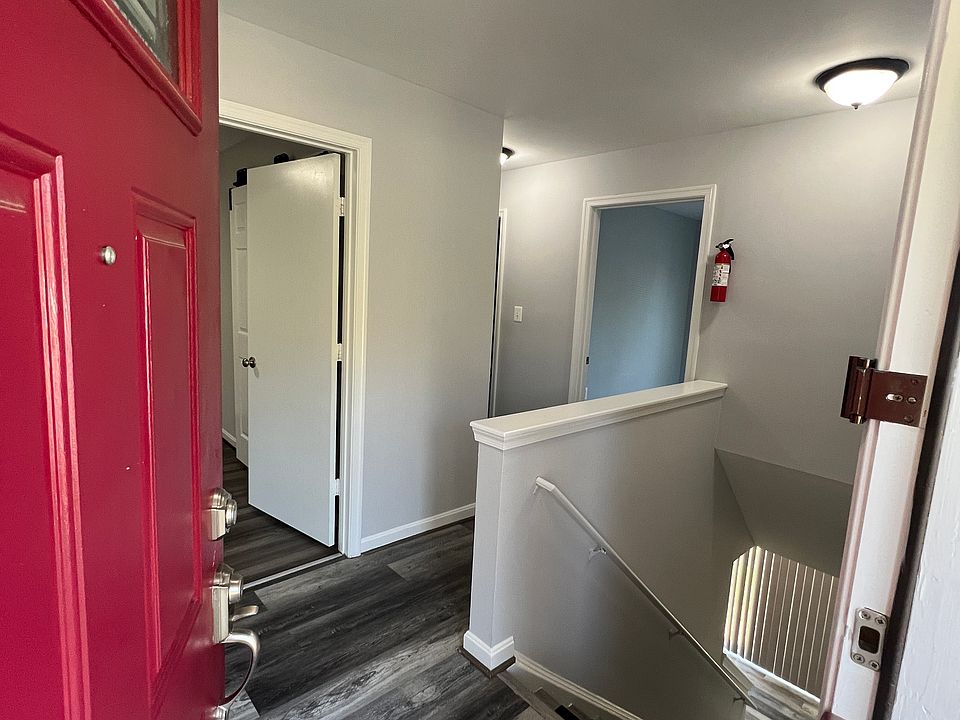 1st image of 4801 Waltonshire Cir #12