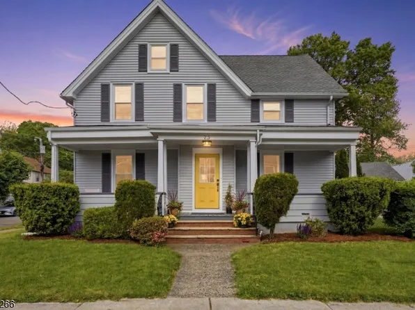 23 Center Ave, Little Falls Twp., NJ 07424
