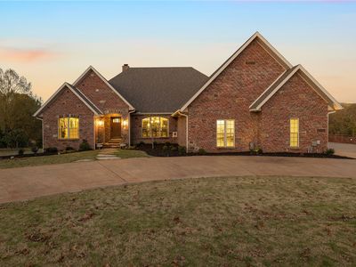 1420 Equestrian Way, Fayetteville, AR, 72703