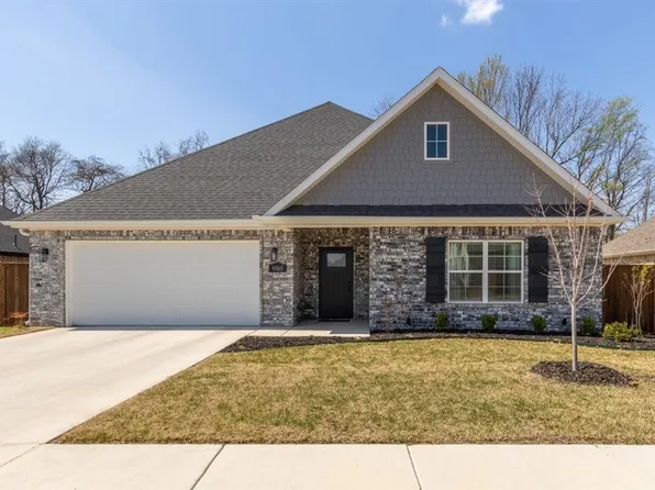 4865 N Marshall Ave, Fayetteville, AR 72764