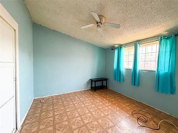 4th image of 526 Nottingham Ave