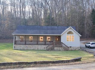 8964 Gatewood Rd, Fayetteville, WV 25840