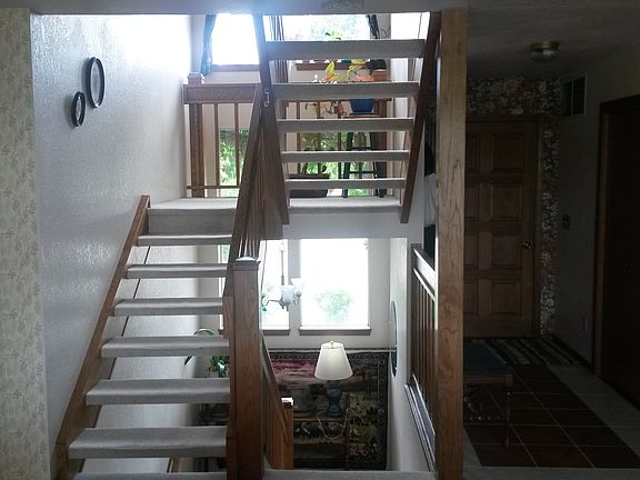 main floor staircase