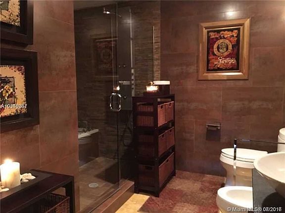 3rd image of 888 Biscayne Blvd APT 3808