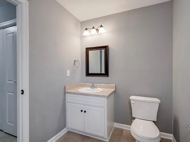 716 Whispering Willow Way — Photo 21