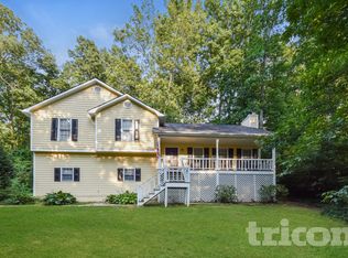 329 Stratford Dr, Douglasville, GA 30134