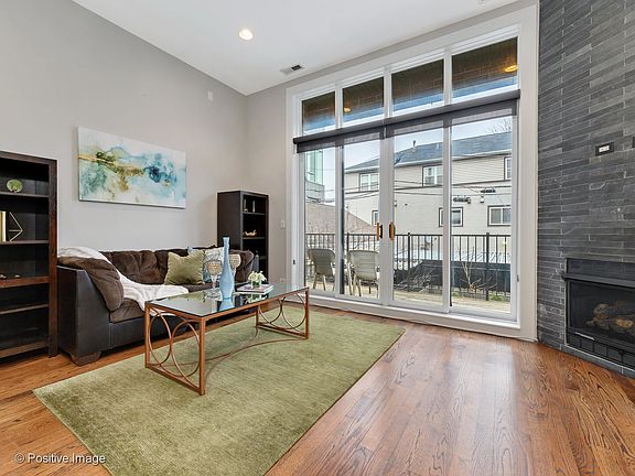 3rd image of 1543 N Bosworth Ave #2