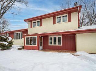 5620 Phoenix St, Golden Valley, MN 55422