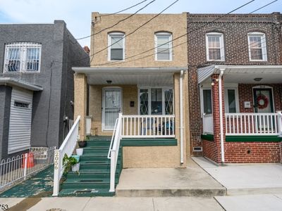 2056 S 10th St, Camden, NJ, 08104