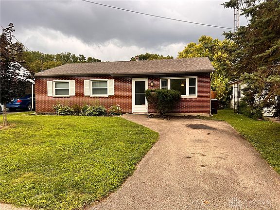 3rd image of 1223 Albemarle Rd