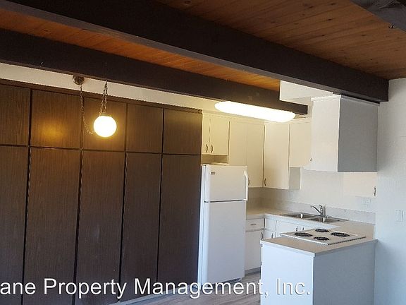 3rd image of 380 Ellwood Beach Dr APT 10