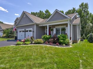 7 Woodlake Dr, Saratoga Springs, NY 12866