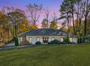 1309 Anglewood Dr, Vestavia, AL 35216