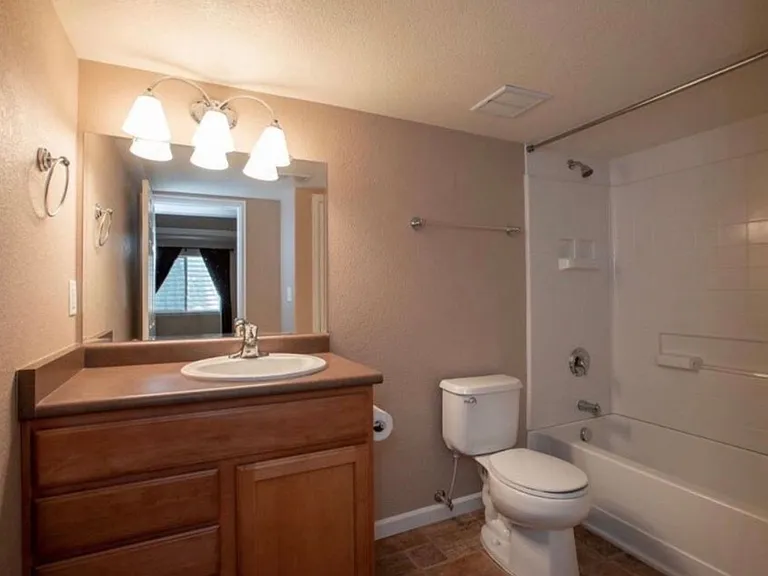 6281 Sea Gull Cir — Photo 17