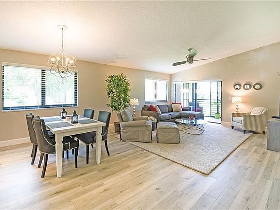 4th image of 9311 SW 23rd St APT 3703