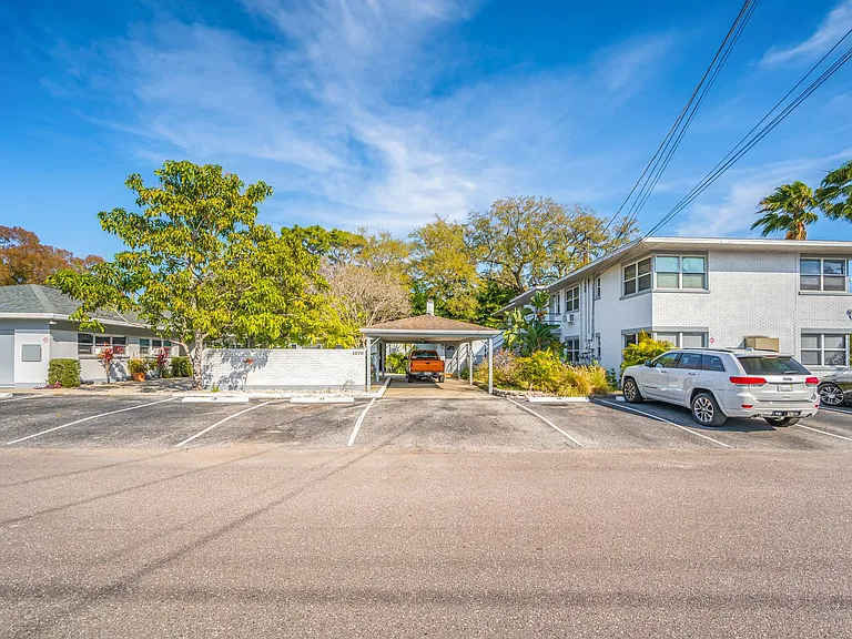 3709 W San Rafael St — Photo 27