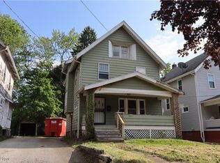 924 Work Dr, Akron, OH 44320