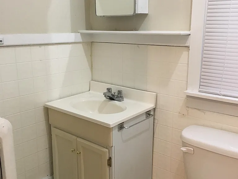52 Deering St #2 — Photo 3