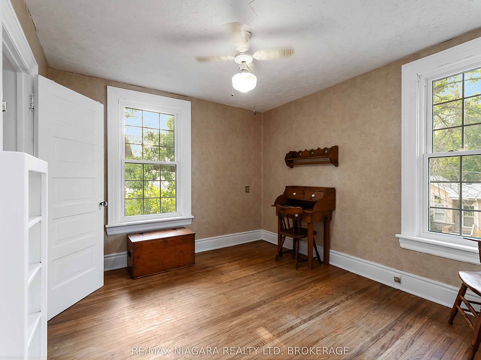 16th image of 6275 Pine Grove Ave