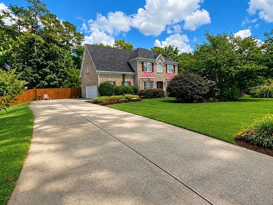 1st image of 2841 Weatherstone Cir SE