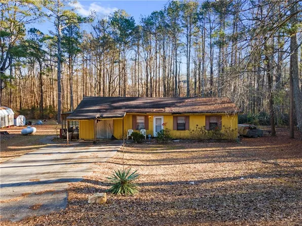 24 McClure Rd, Temple, GA 30179