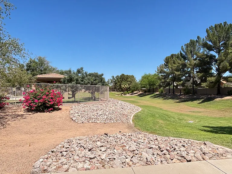 82 S Criss Pl — Photo 22