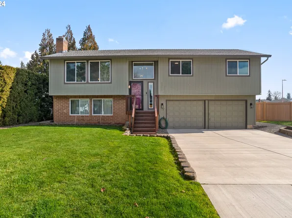 8303 NE 28th Ct, Vancouver, WA 98665
