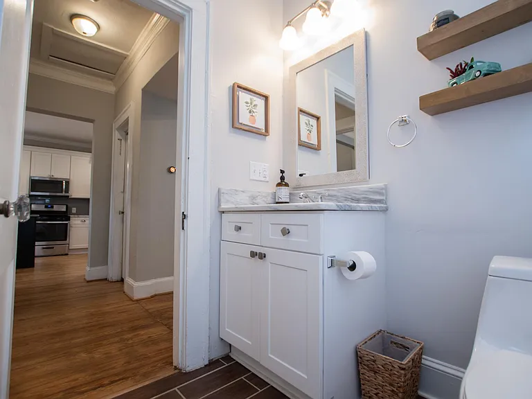703 Erin Ave SW — Photo 52
