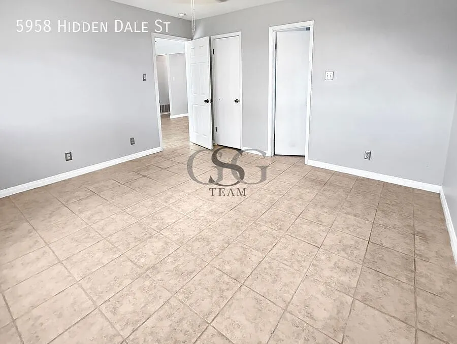 Welcome to 5958 Hidden Dale! — Photo 4