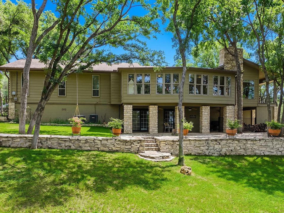 1st image of 800 Camino Cielo