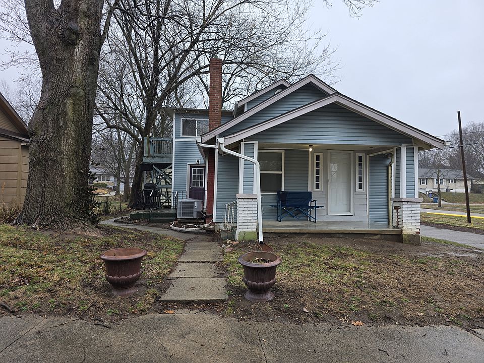 1st image of 630 N Pleasant St