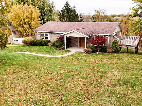 4th image of 264 Lynn Acres