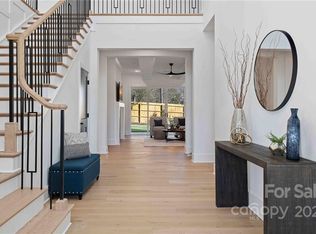 415 Dover Ave, Charlotte, NC 28209