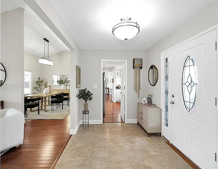 3787 Oakes Dr — Photo 4