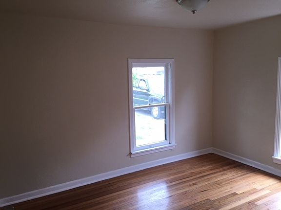 3rd image of 262 Koehler Ct