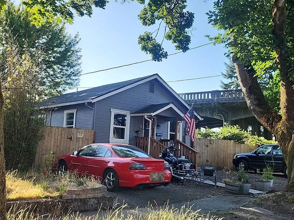 2nd image of 308 NW 3rd Ave
