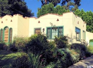 3030 Raymond Ave, Altadena, CA 91001