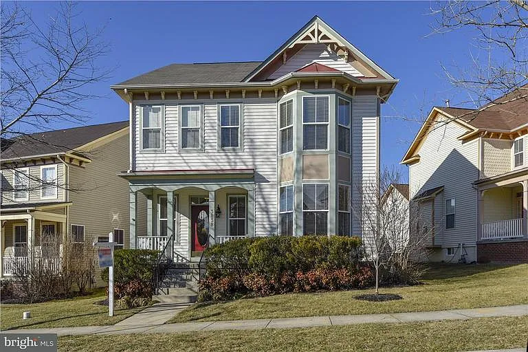 3838 Braveheart Dr photo 1