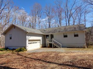 768 Creek View Ln, Clarksville, VA 23927