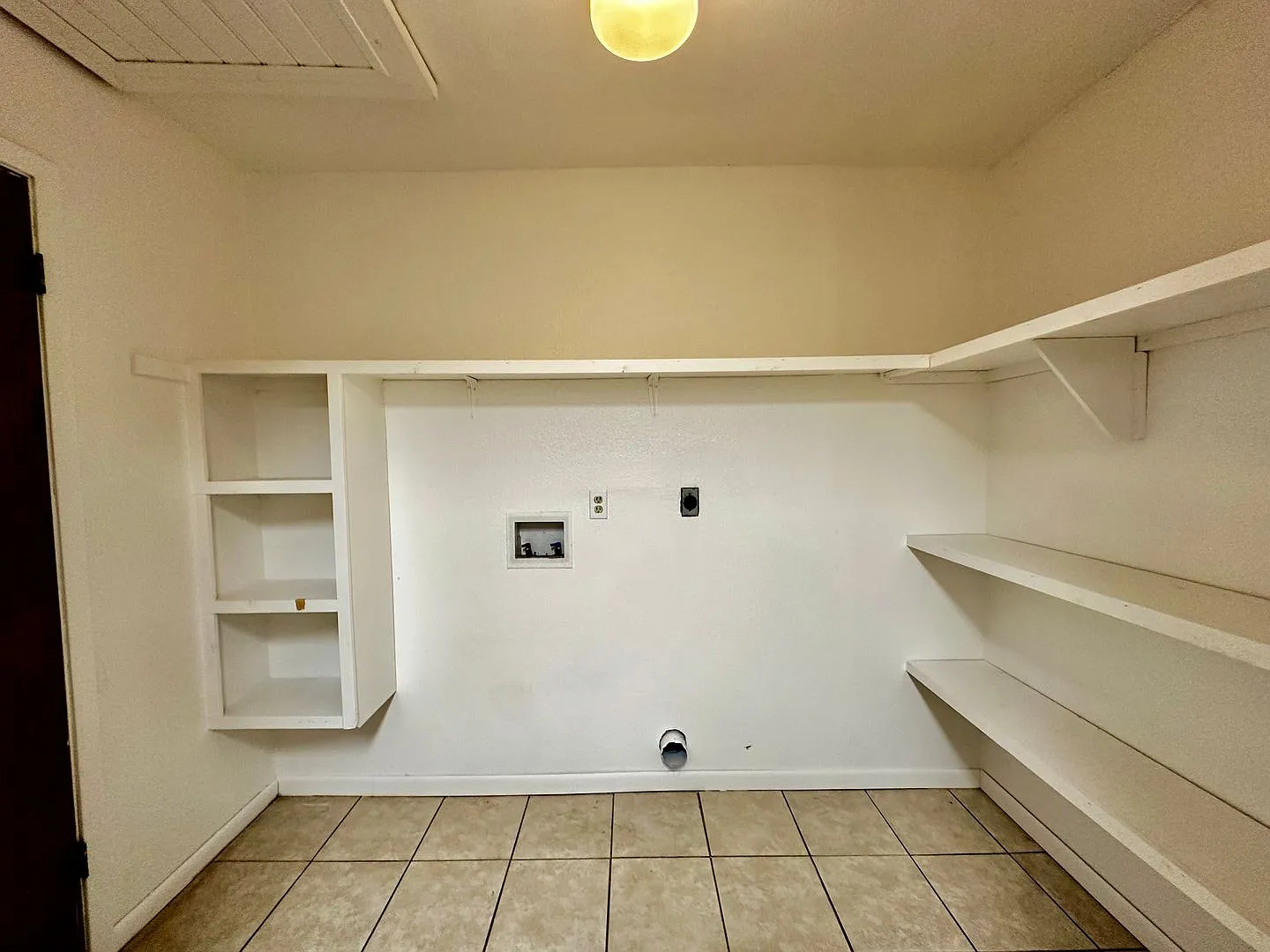 1448 Harper Rd — Photo 4