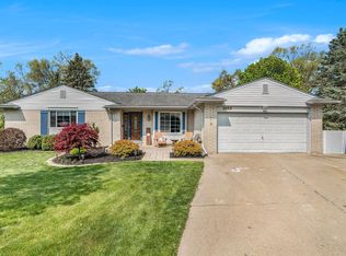 2559 Gemini Ct, Lake Orion, MI