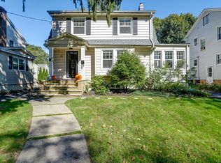 101 Oakland Rd, Maplewood, NJ 07040