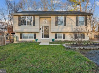 104 Henson Rd, Glen Burnie, MD 21060