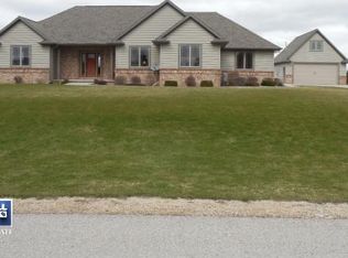 W4160 Del Rose Ln, Appleton, WI 54913