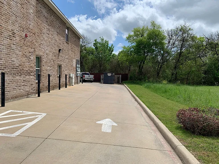 206 S State Highway 342 — Photo 12