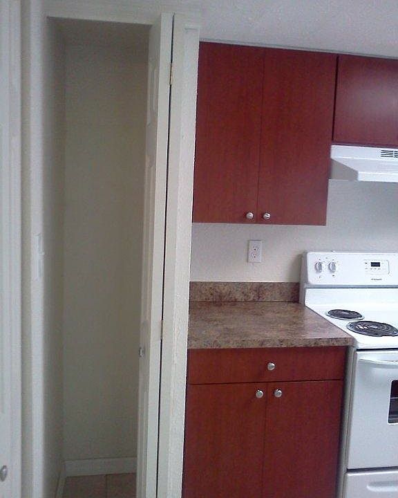 1st image of 4225 Barwood Dr
