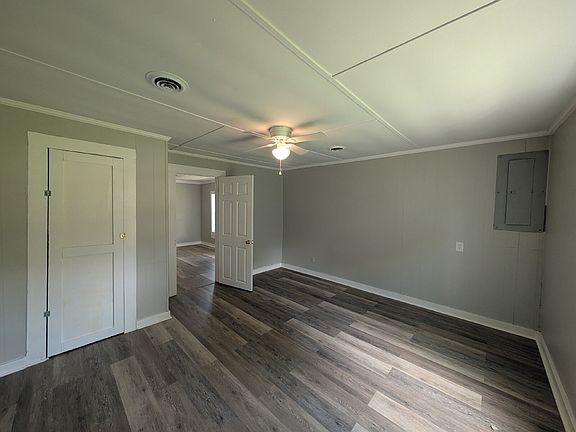 3rd image of 5914 Martin Hwy