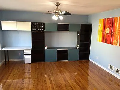 292 New York Ave — Photo 3