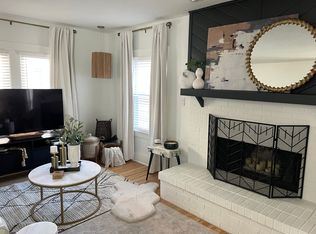 909 N Woodrow Ave, Wichita, KS 67203